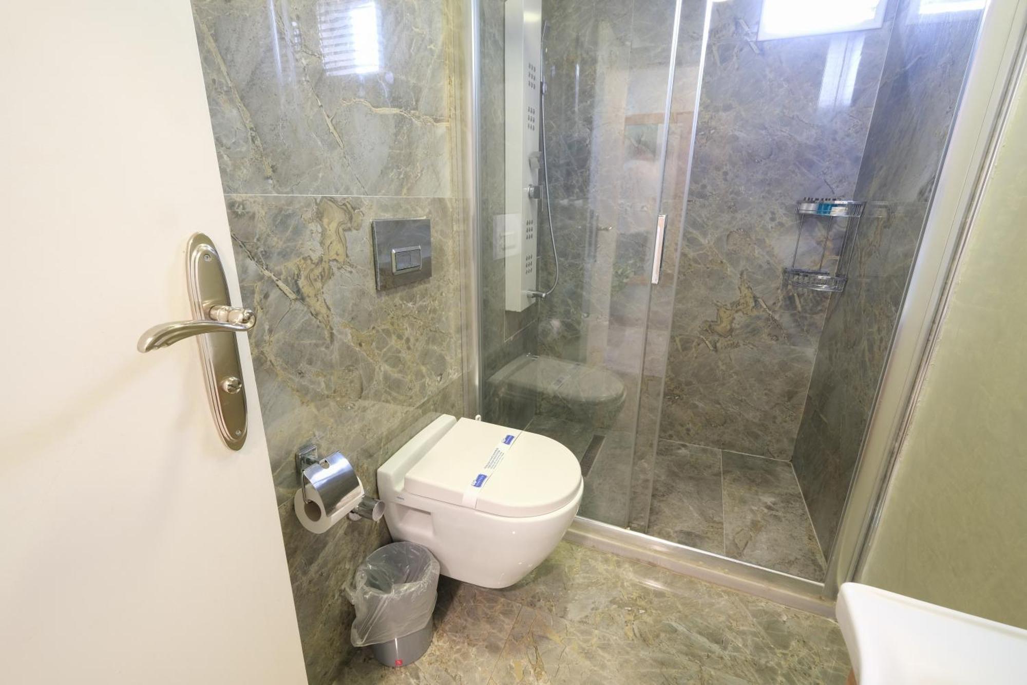 Loren Hotel&suites Hotel