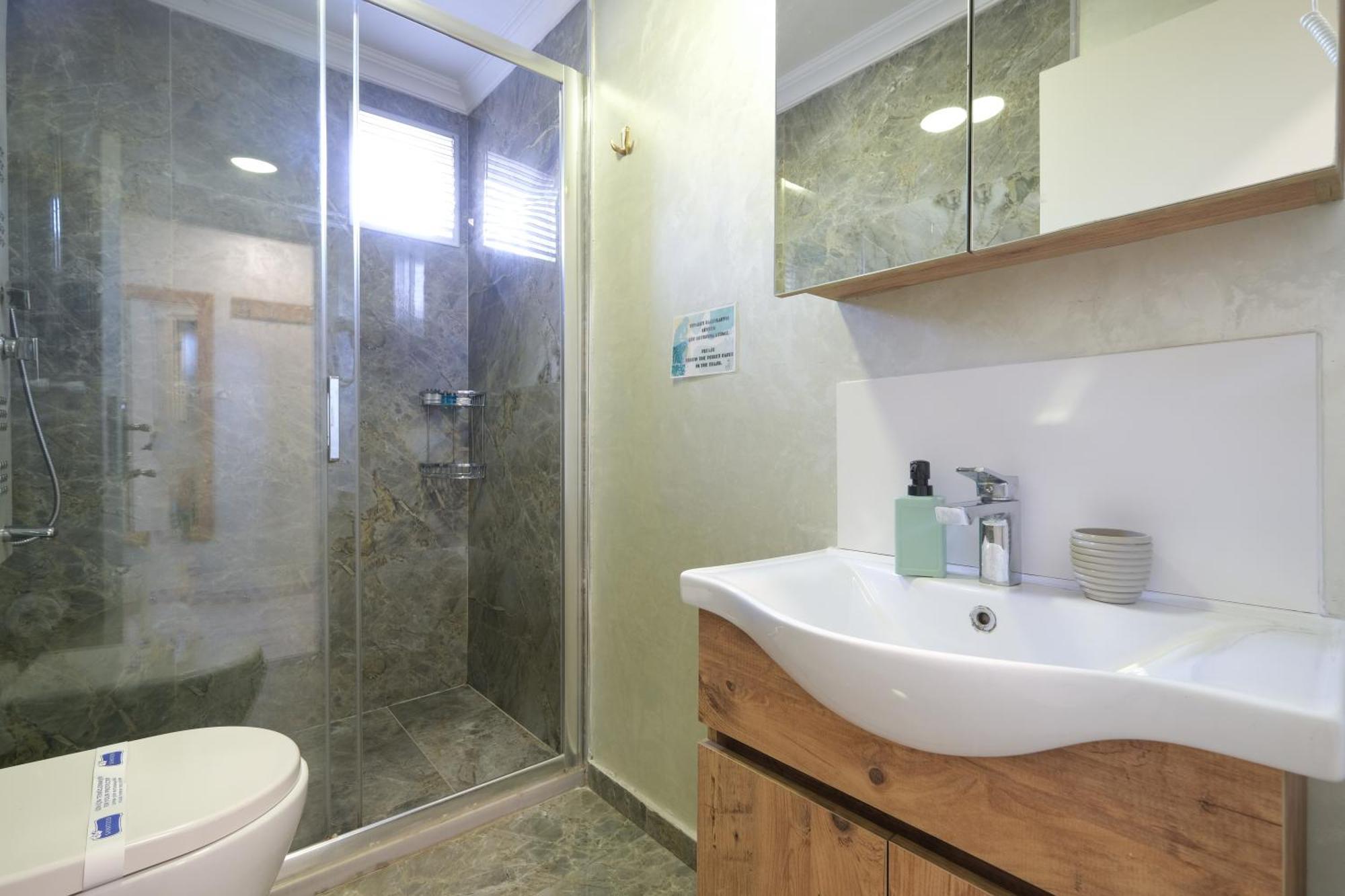 Loren Hotel&suites Hotel 3*
