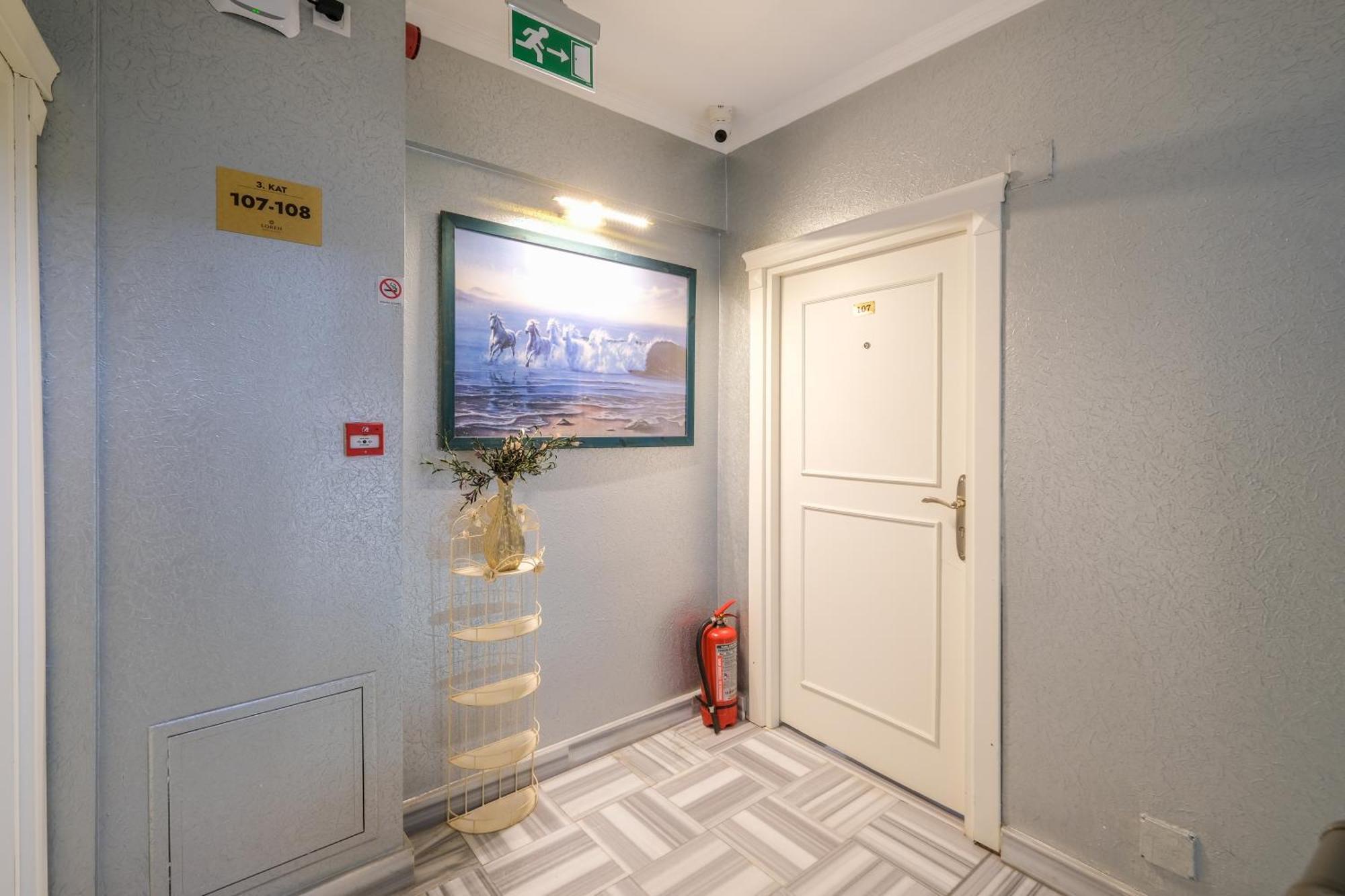 Loren Hotel&suites Hotel