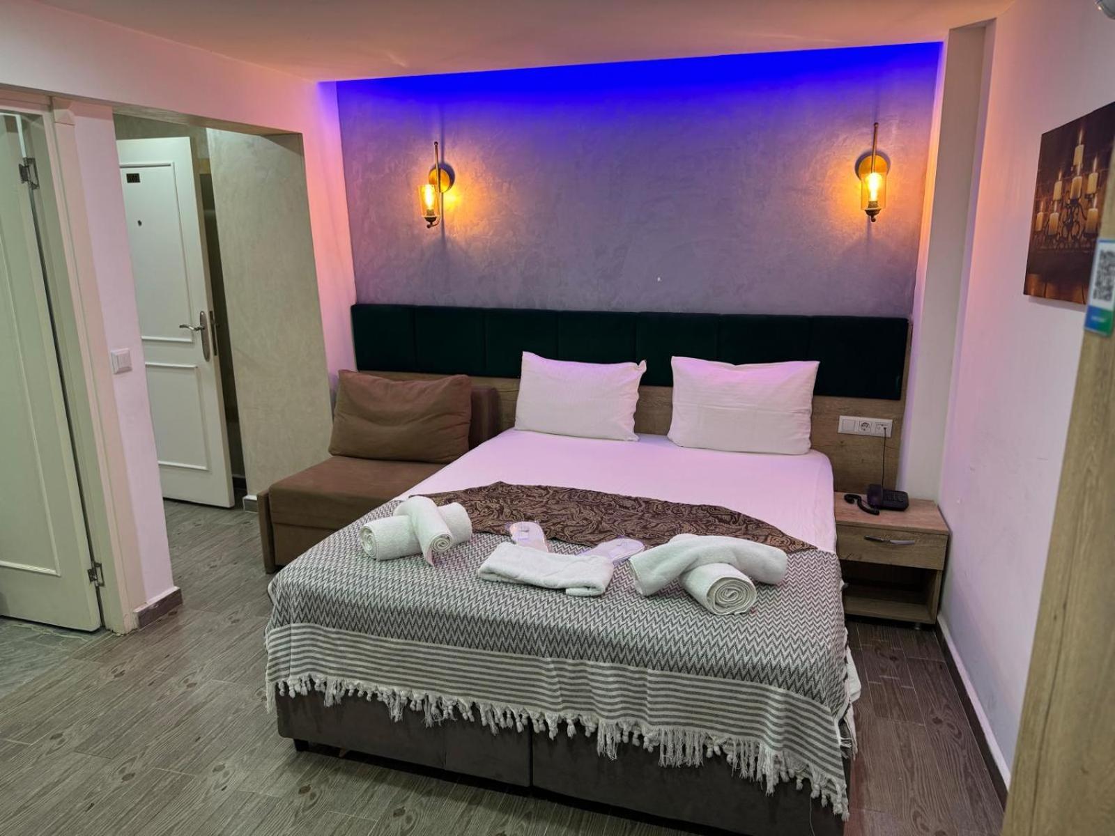 Loren Hotel&suites Hotel 3*